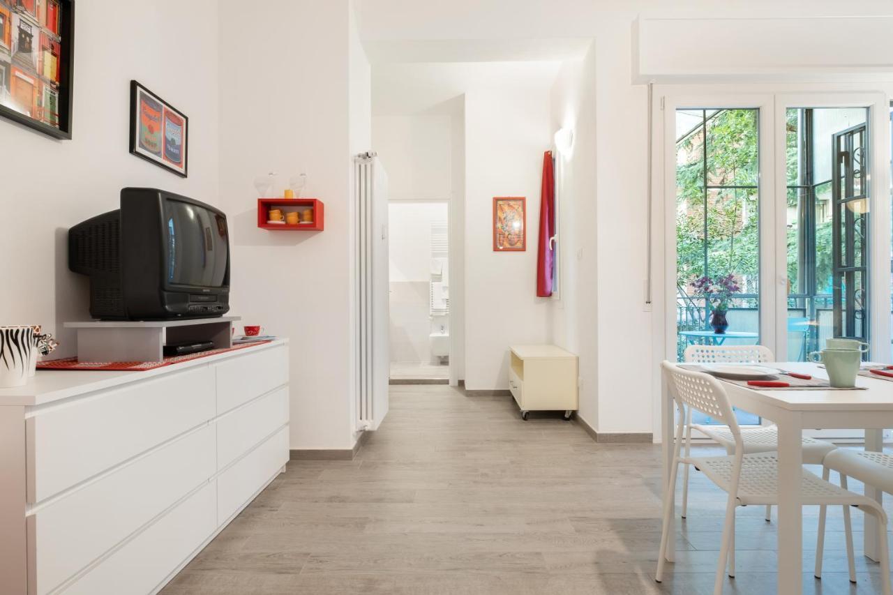 Giardini Margherita Monolocale Con Balcone Bolonya Dış mekan fotoğraf