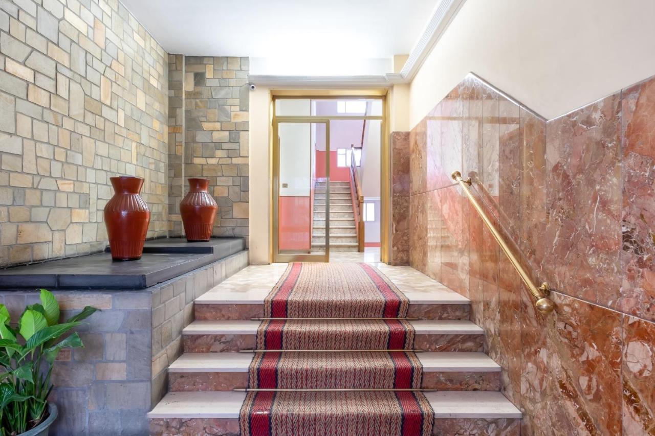 Giardini Margherita Monolocale Con Balcone Bolonya Dış mekan fotoğraf